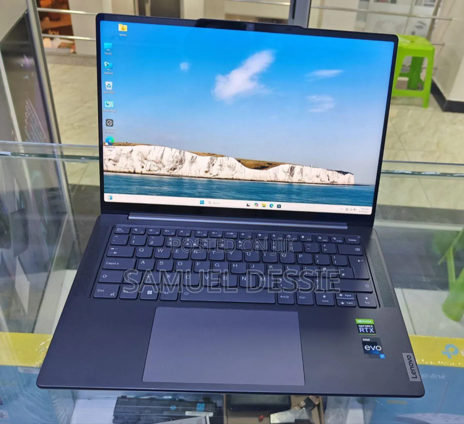 New Laptop Lenovo ThinkPad Yoga 32GB Intel Core I7 SSD 1T