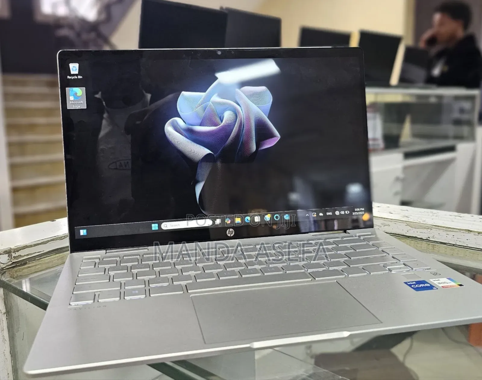 New Laptop HP Pavilion 14 X360 2-in-1 8GB Intel Core I5 SSD 512GB