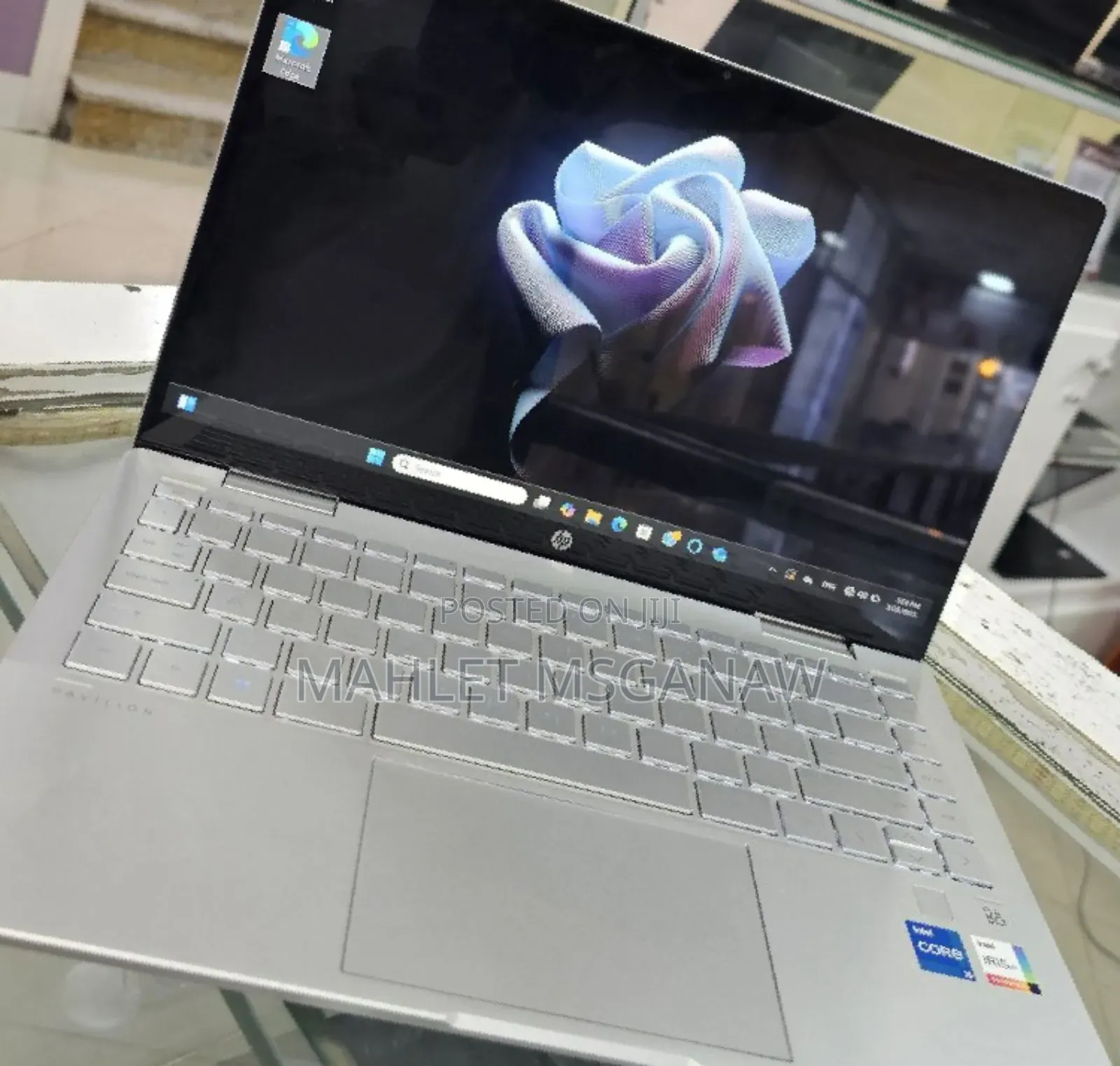 New Laptop HP Pavilion X360 8GB Intel Core I5 SSD 512GB