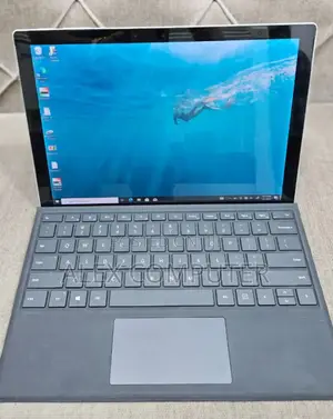 New Laptop Microsoft Surface Pro 7 16GB Intel Core I7 SSD 256GB