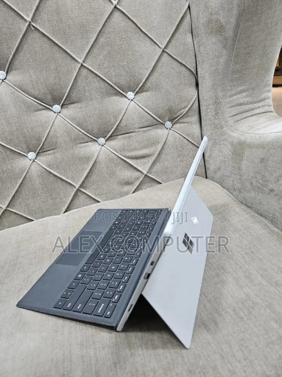 New Laptop Microsoft Surface Pro 7 16GB Intel Core I7 SSD 256GB