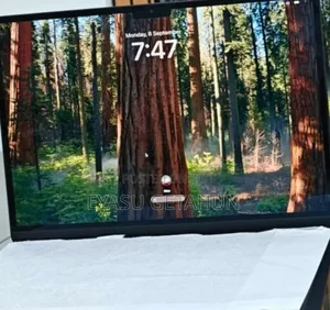 New Laptop Apple MacBook Air 2025 M4 13-Inch 16GB Apple M4 SSD 256GB