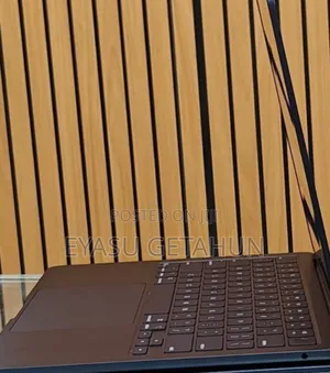 New Laptop Apple MacBook Air 2025 M4 13-Inch 16GB Apple M4 SSD 256GB