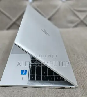 New Laptop HP EliteBook 840 G5 16GB Intel Core I7 SSD 512GB