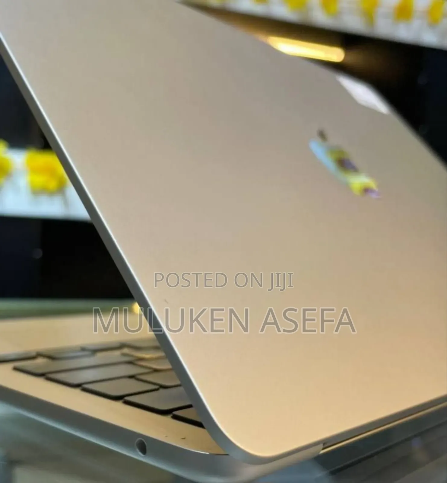 New Apple MacBook Air 2024 M3 13-Inch 16GB Apple M4 SSHD (Hybrid) 512GB