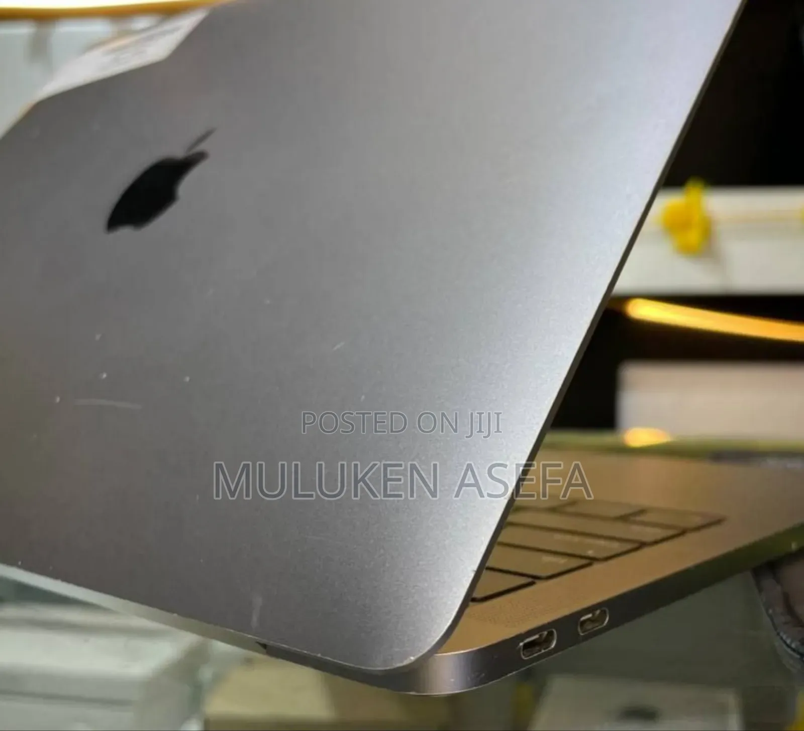 New Laptop Apple MacBook Pro 2017 8GB Intel Core I5 SSD 128GB