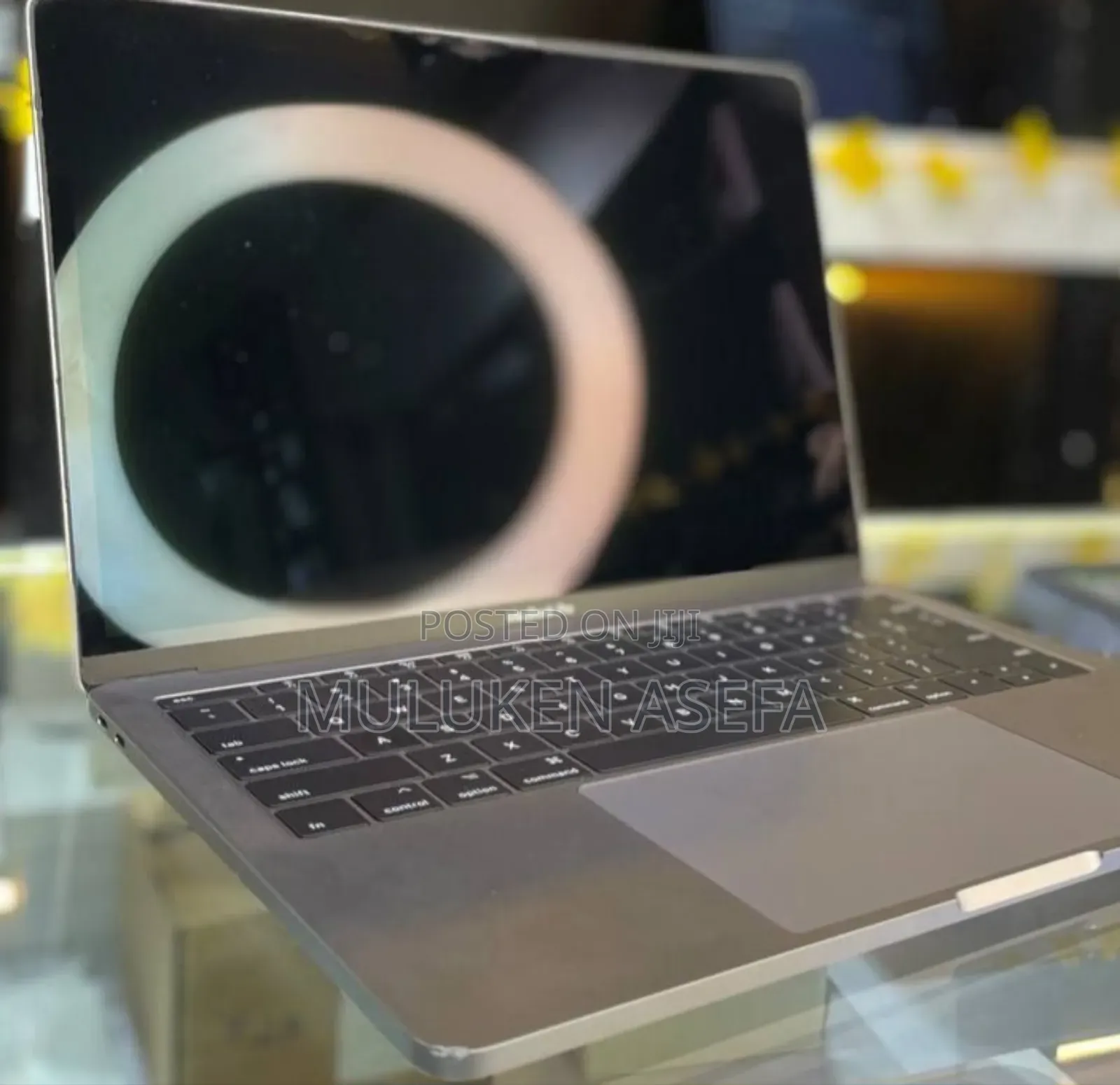 New Laptop Apple MacBook Pro 2017 8GB Intel Core I5 SSD 128GB