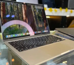 New Laptop Apple MacBook Air 16GB Intel SSD 512GB