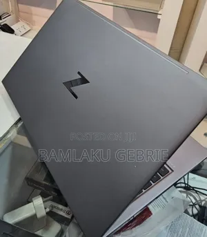 New Laptop HP ZBook Studio 32GB Intel Core I7 SSD 512GB