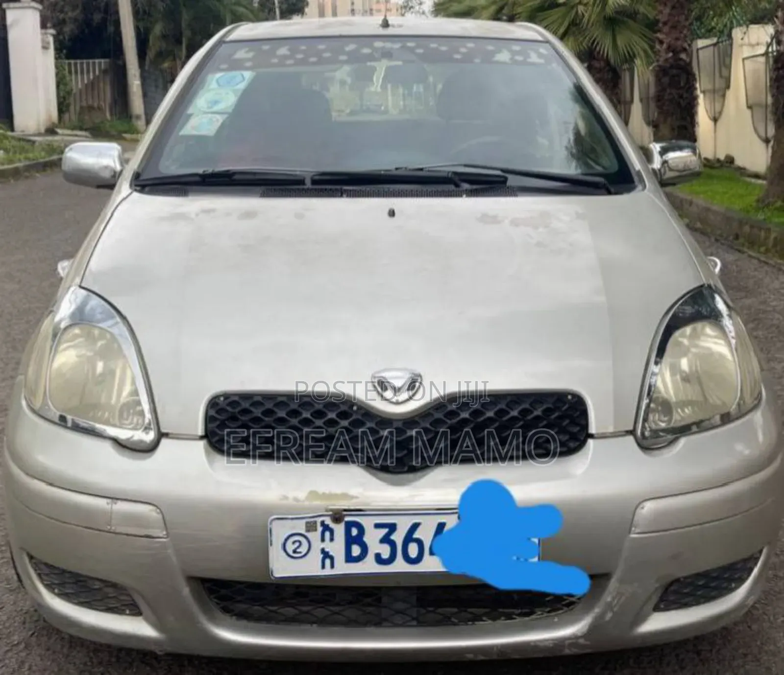 Toyota Vitz 2002 Gold