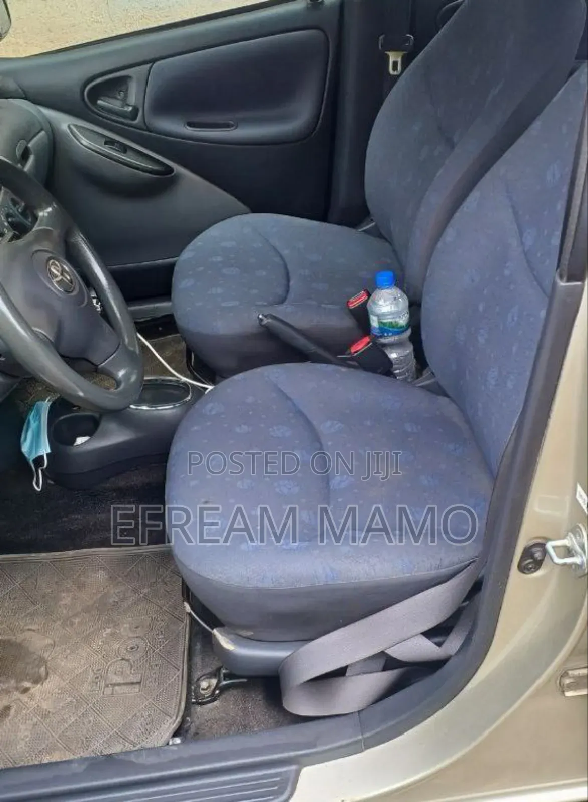 Toyota Vitz 2002 Gold