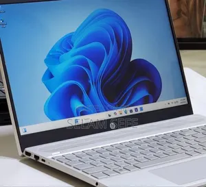 Photo - New Laptop HP Pavilion 15 8GB Intel Core I5 SSD 1T
