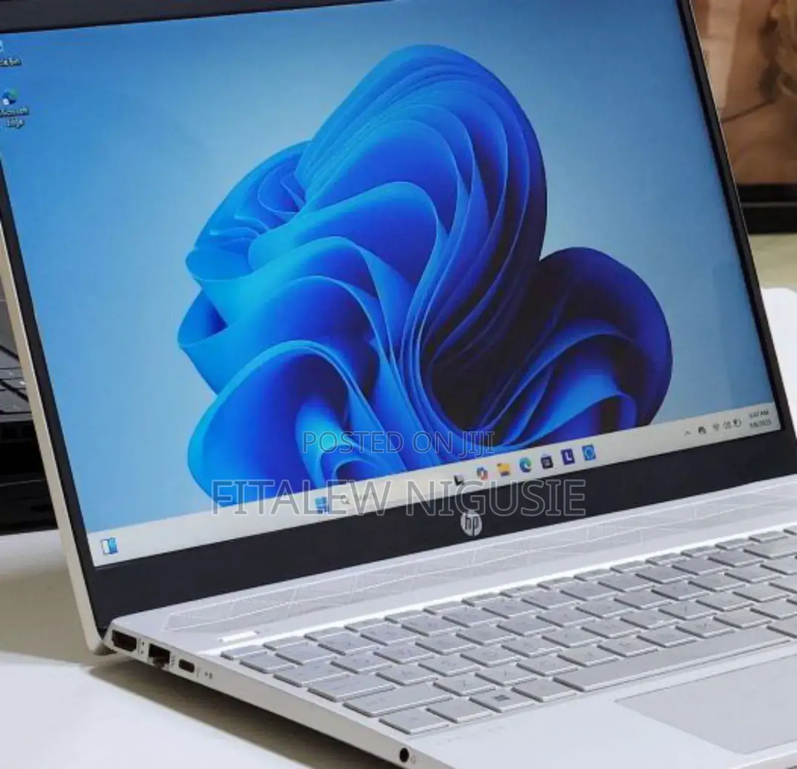 New Laptop HP Pavilion 15 8GB Intel Core I5 SSD 1T