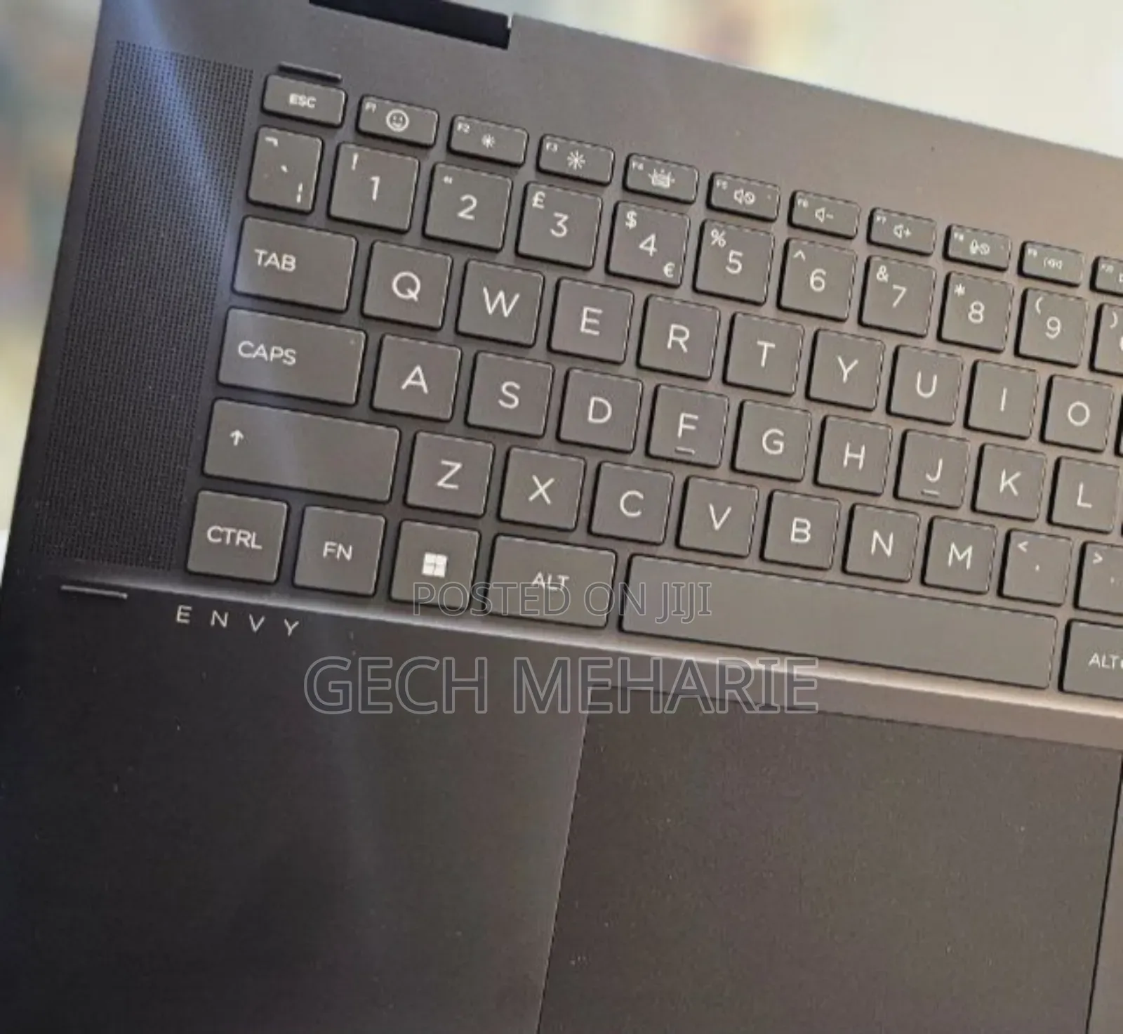 New Laptop HP Envy X360 8GB AMD Ryzen 5 SSD 256GB