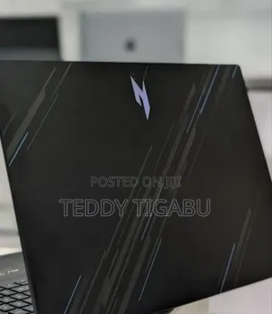 New Laptop Acer 16GB Intel Core I7 SSD 512GB