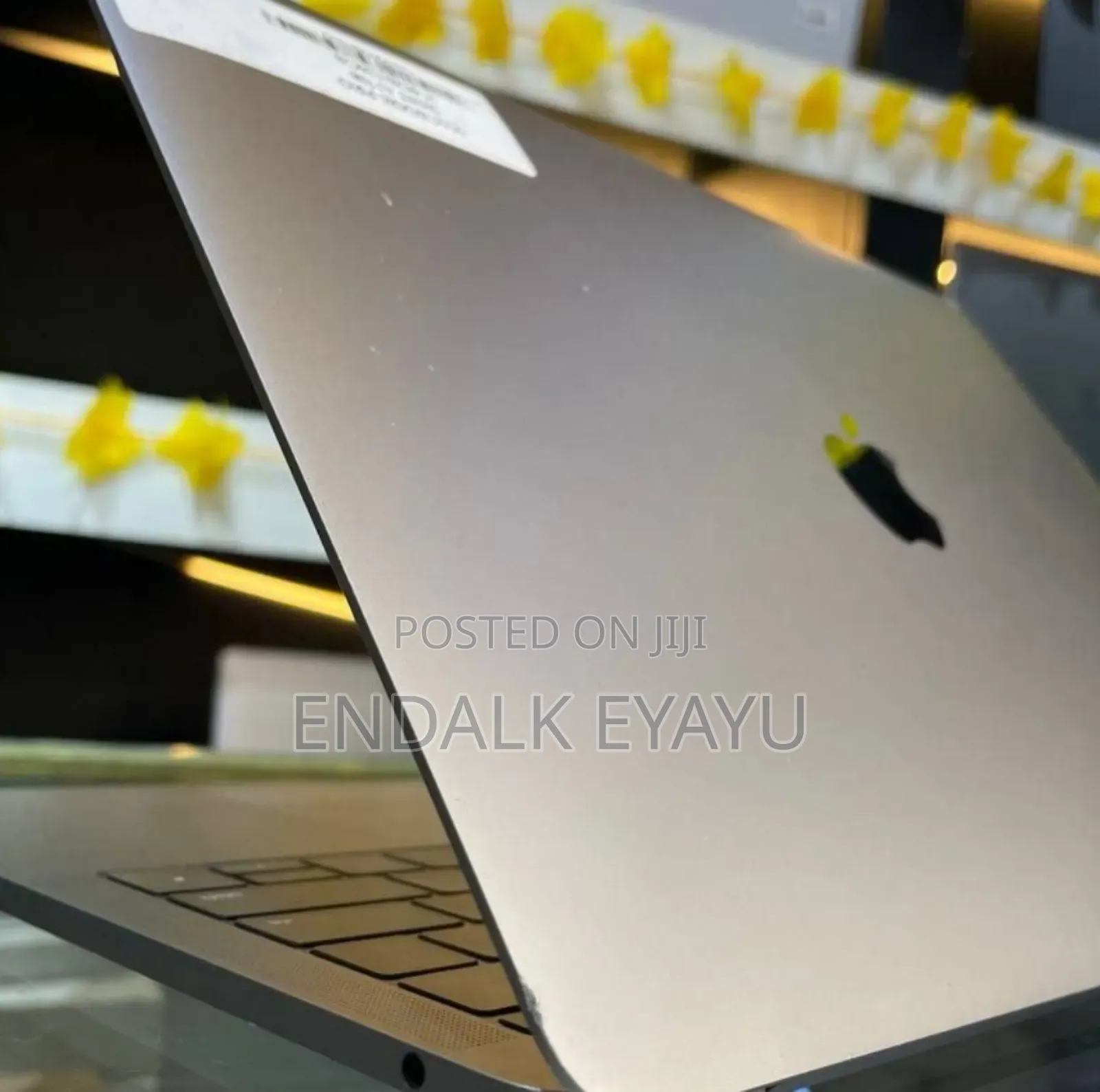 New Laptop Apple MacBook Pro 2017 8GB Intel Core I5 SSD 128GB