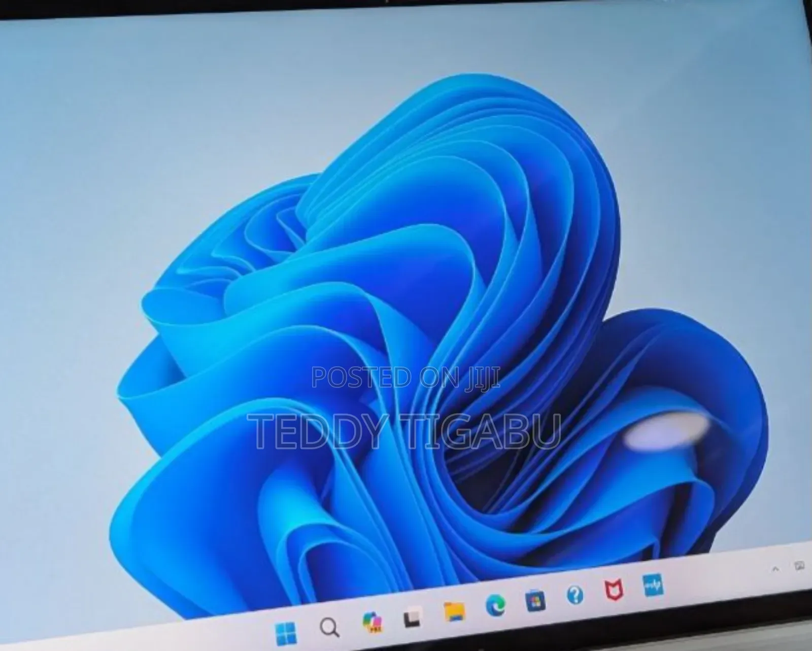 New Laptop HP Envy X360 16GB Intel Core Ultra 7 SSD 1T