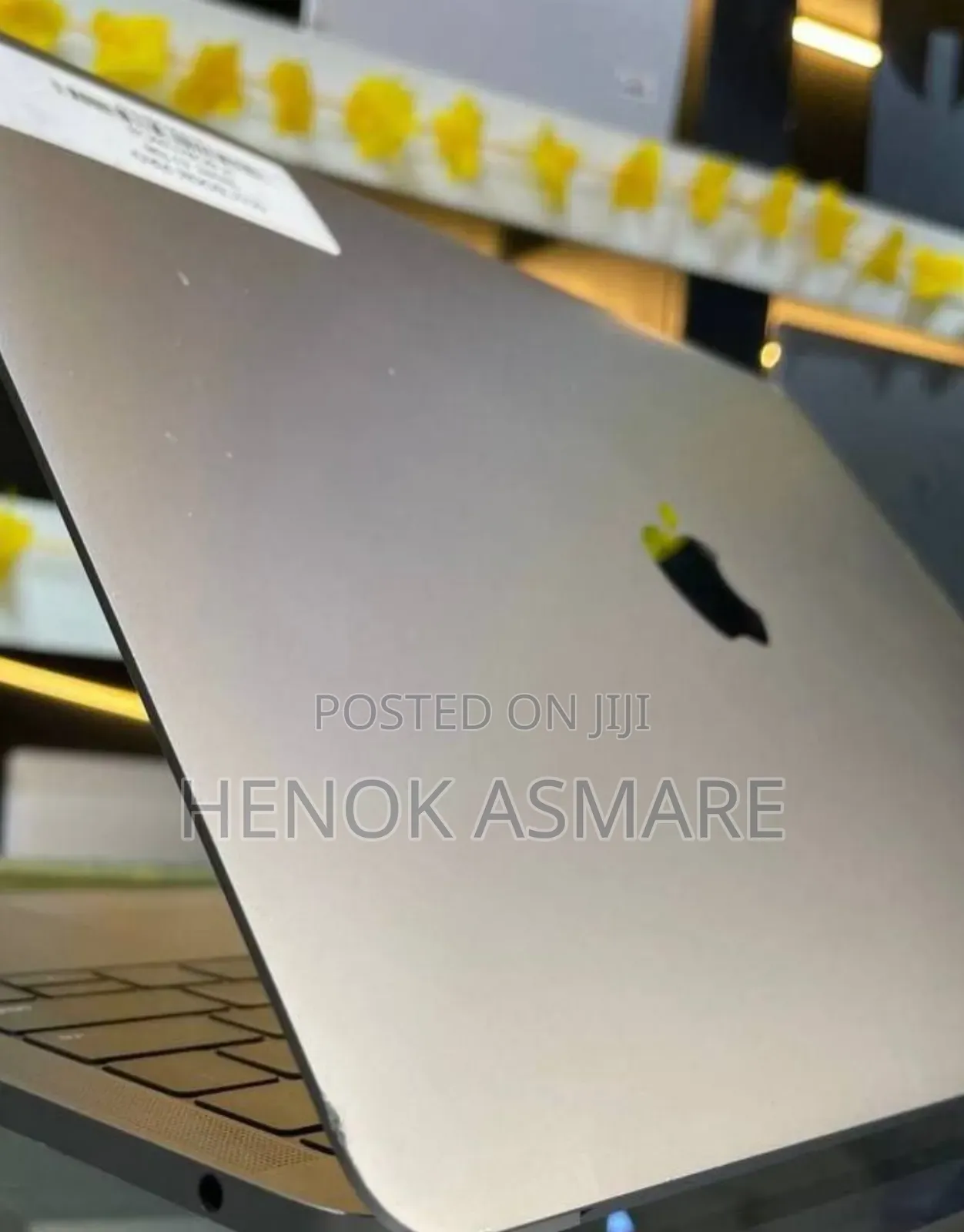 New Laptop Apple MacBook Pro 2017 8GB Intel Core I5 SSD 128GB