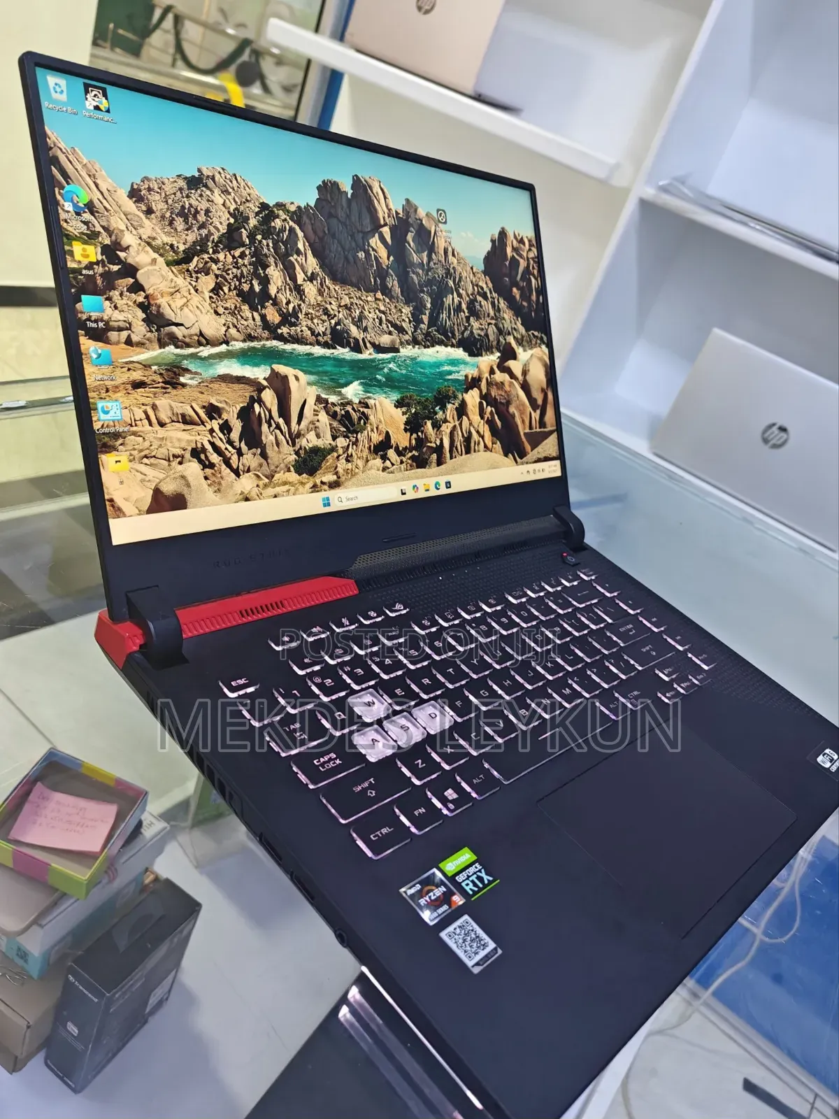 New Laptop Asus ROG Strix G15 16GB AMD Ryzen 9 SSD 1T