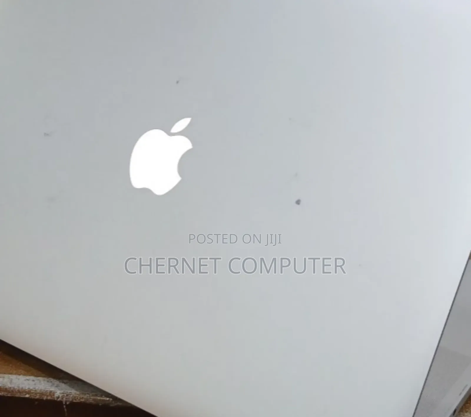 New Laptop Apple MacBook Pro 2015 16GB Intel Core I7 SSD 256GB