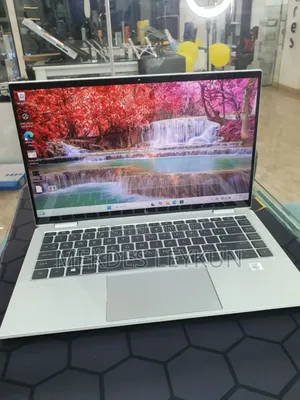 Photo - New Laptop HP EliteBook X360 1040 G7 16GB Intel Core I7 SSD 512GB