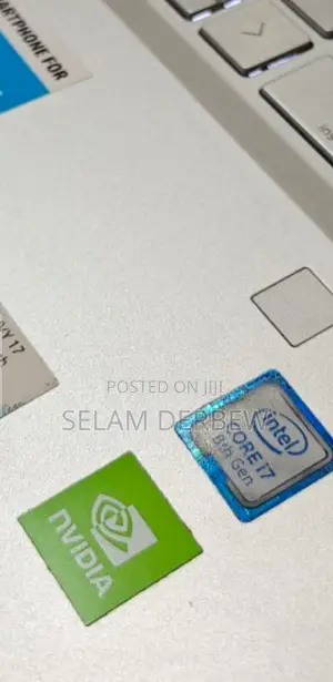 New Laptop HP Envy 17 16GB Intel Core I7 SSD 512GB