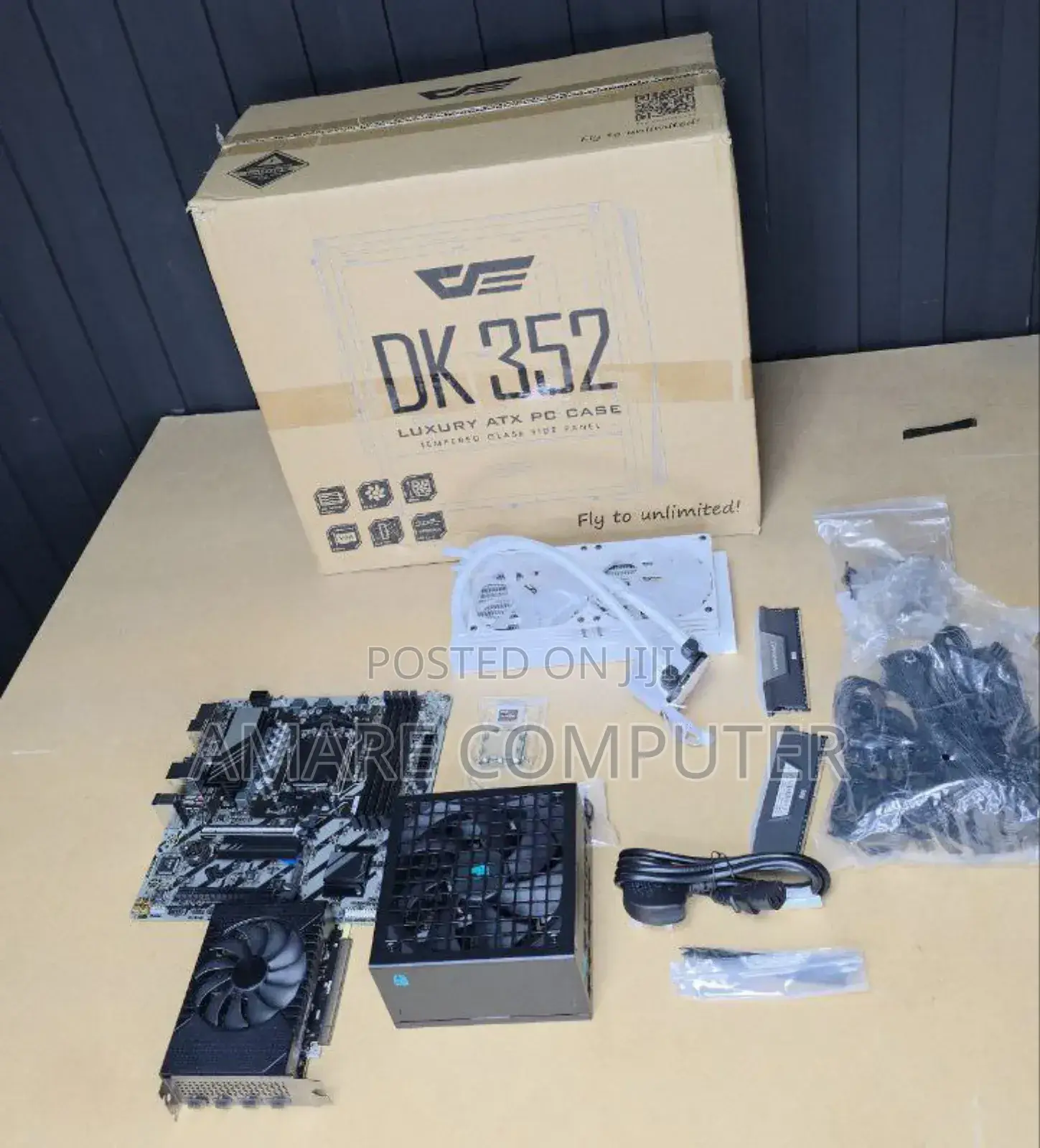 New Desktop Computer 32GB AMD Ryzen 7 SSD 1T