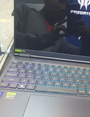 New Laptop Acer Predator Helios Neo 16 16GB Intel Core Ultra 9 SSD 1T