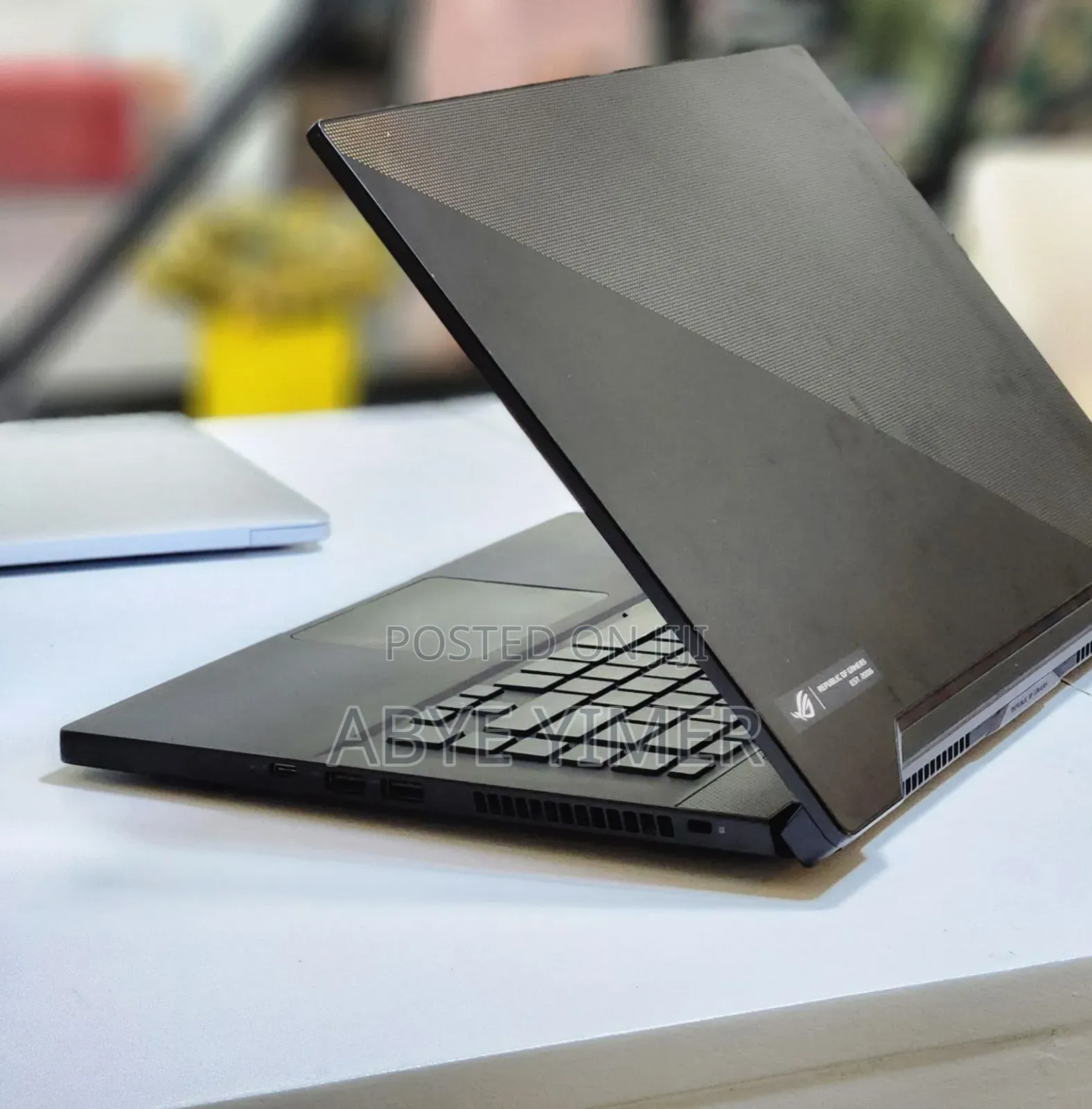 New Laptop Asus ROG Zephyrus G15 16GB Intel Core I7 SSD 512GB