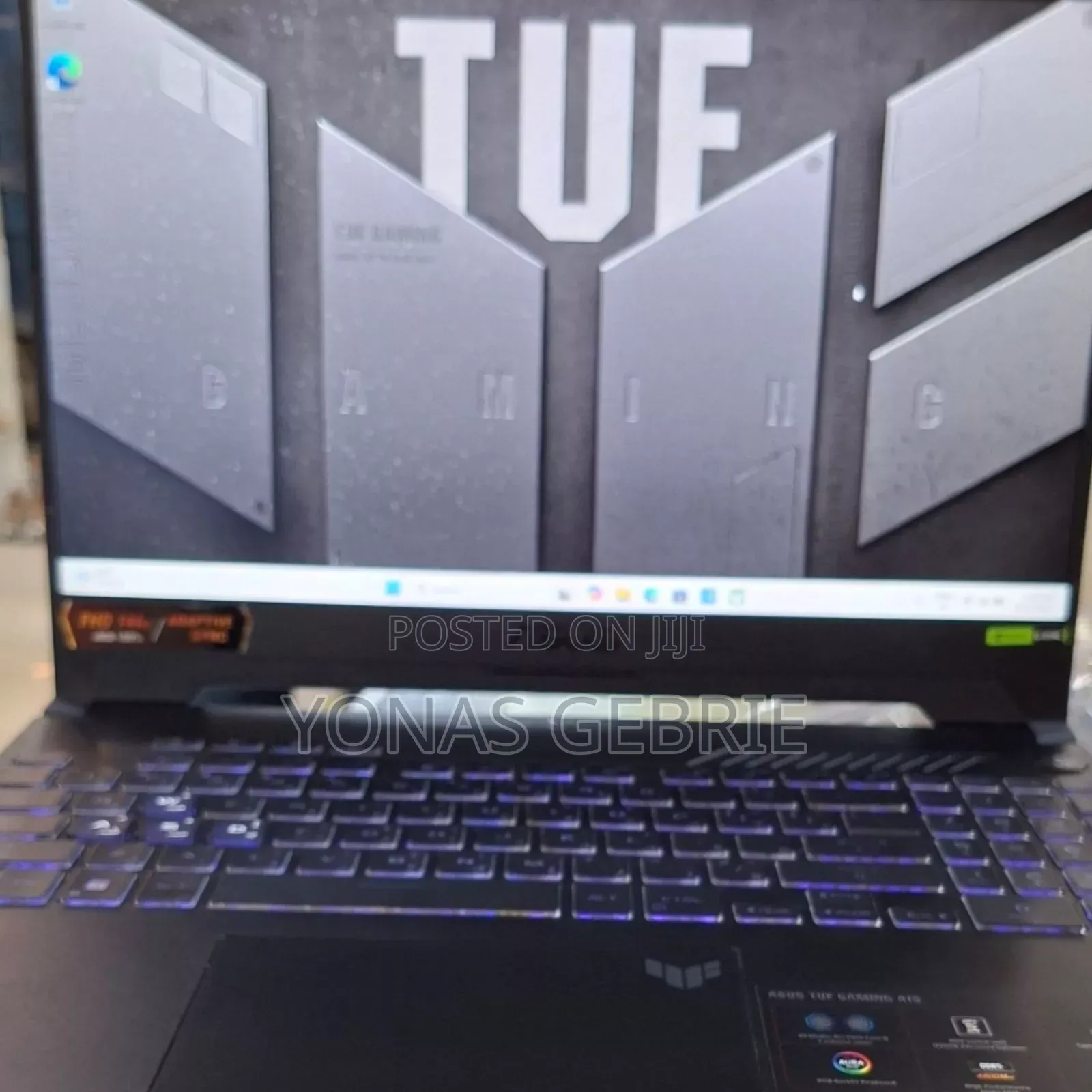 New Laptop Asus 16GB AMD Ryzen 7 SSD 512GB