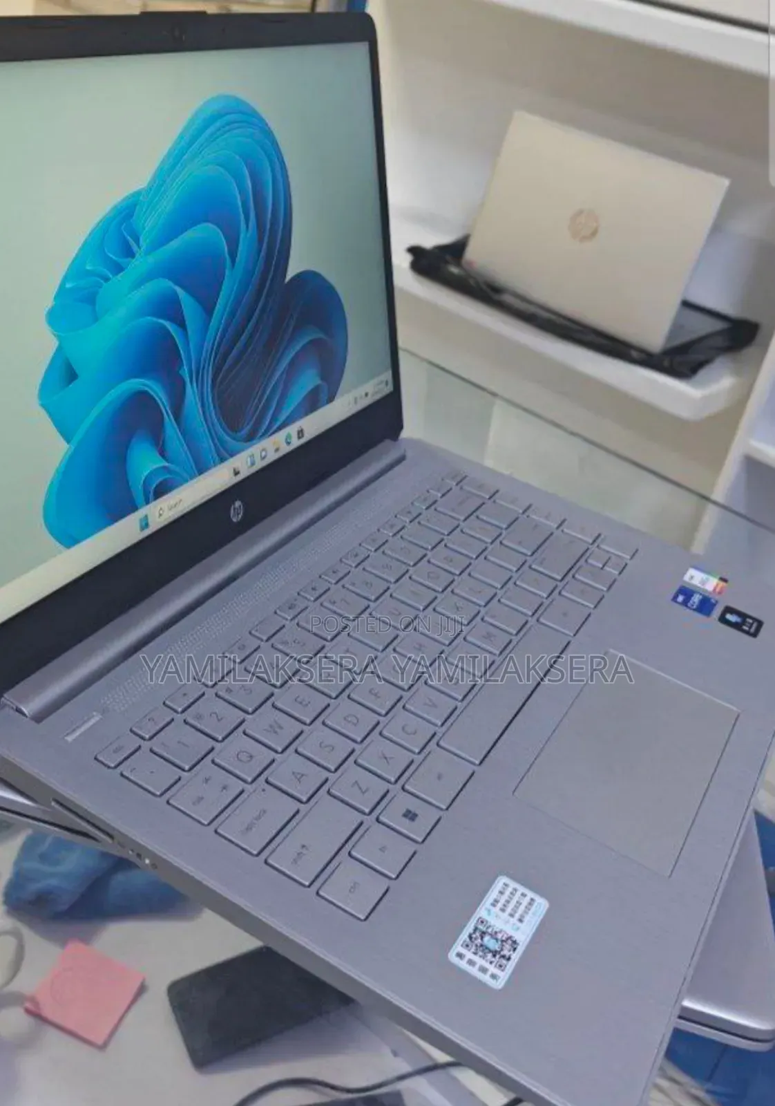 New Laptop HP Stream Notebook 8GB Intel Core I7 SSD 1T