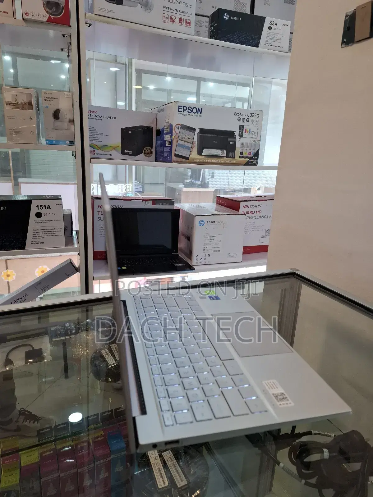 New Laptop HP Pavilion 14 16GB Intel Core I7 SSD 512GB