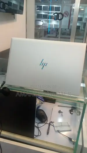New Laptop HP EliteBook 840 G8 16GB Intel Core I7 SSD 512GB