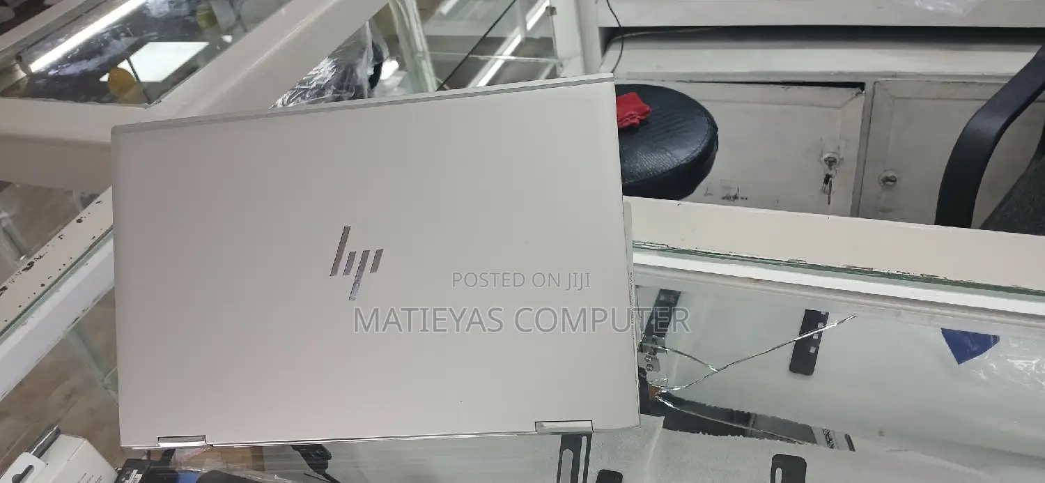 New Laptop HP EliteBook X360 1040 G7 16GB Intel Core I7 SSD 512GB