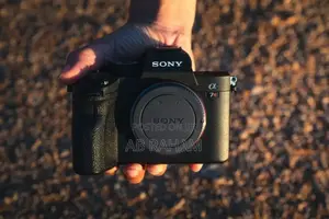 Photo - Sony A7r 3 Brand New With Full Accessories