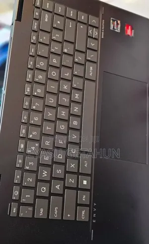New Laptop HP Envy X360 8GB AMD Ryzen 5 SSD 256GB