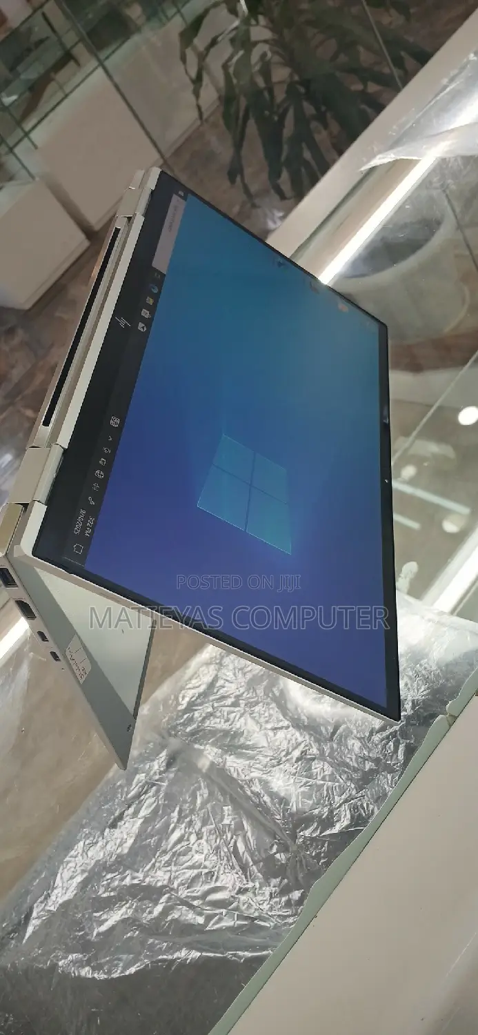 New Laptop HP EliteBook X360 1030 G7 16GB Intel Core I7 SSD 512GB