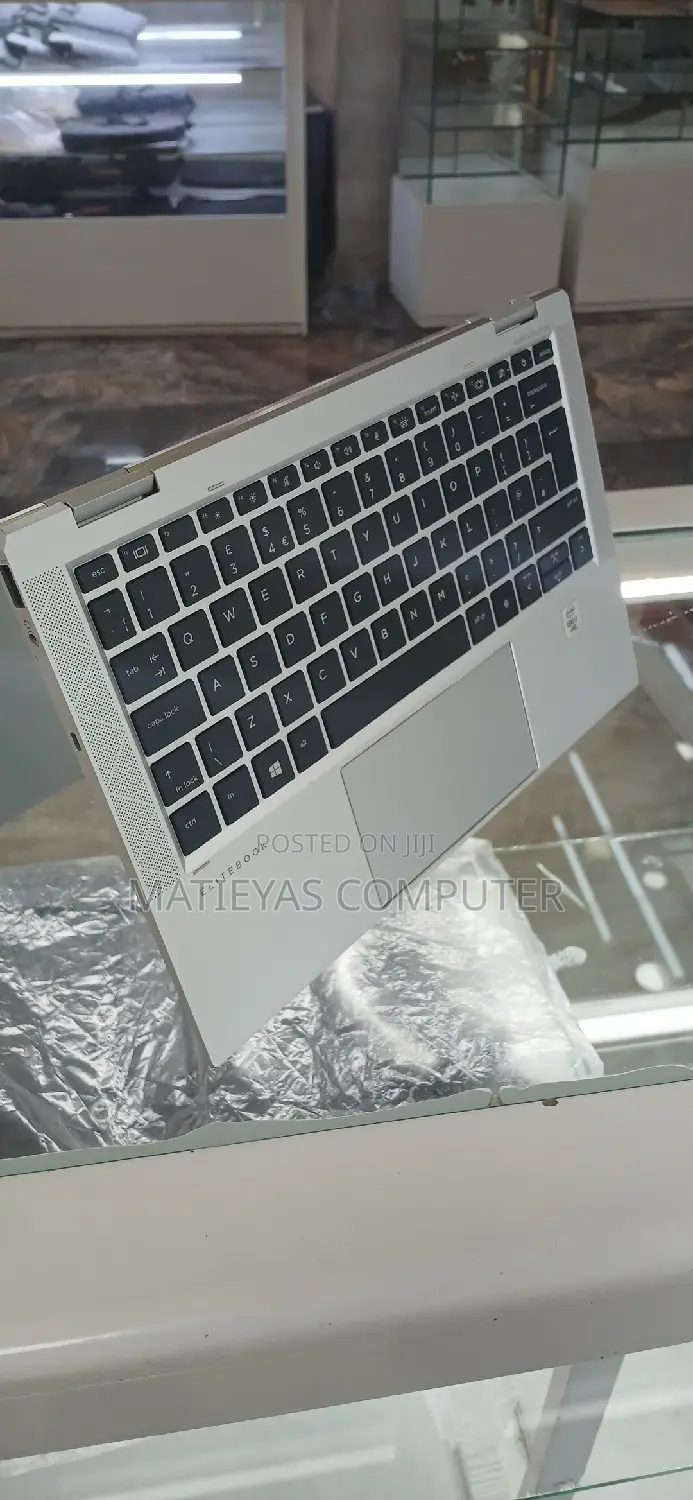 New Laptop HP EliteBook X360 1030 G7 16GB Intel Core I7 SSD 512GB