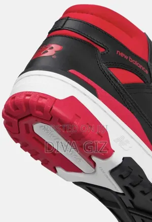 Original New Balace Sneaker. Order Yours Now. Delivery Within 7 Days