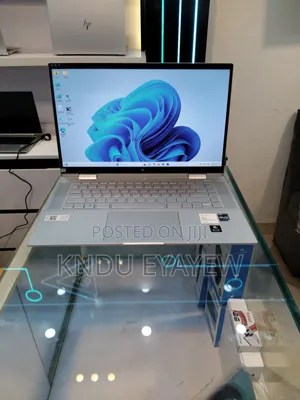 New Laptop HP Envy X360 16GB Intel Core I7 SSD 512GB