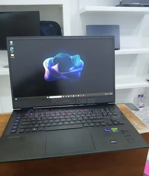 New Laptop HP Omen 17 32GB Intel Core i9 SSD 2T