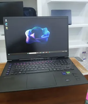 New Laptop HP Omen 17 32GB Intel Core i9 SSD 2T