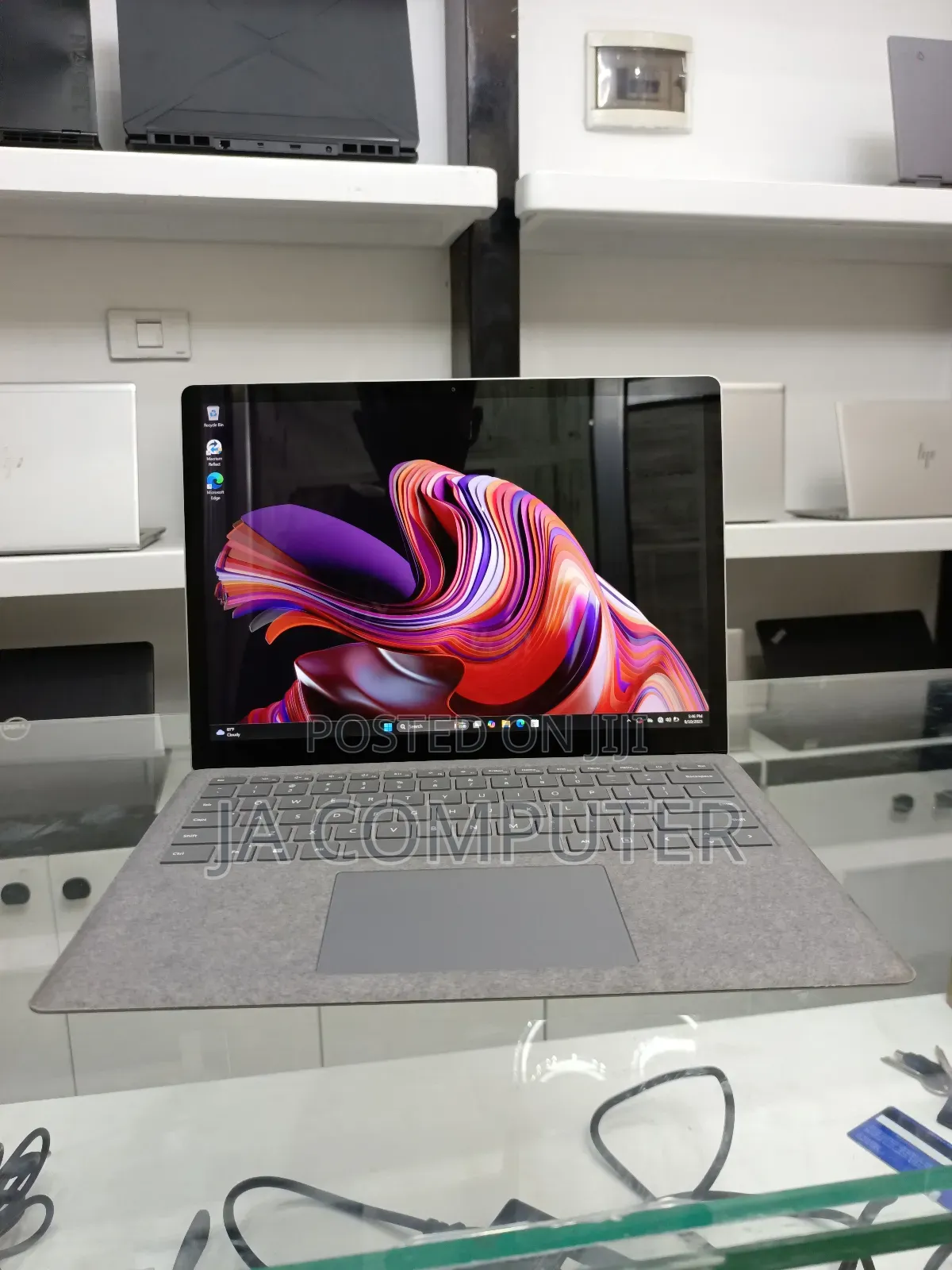 New Laptop Microsoft Surface Laptop 4 16GB Intel Core I7 SSD 512GB