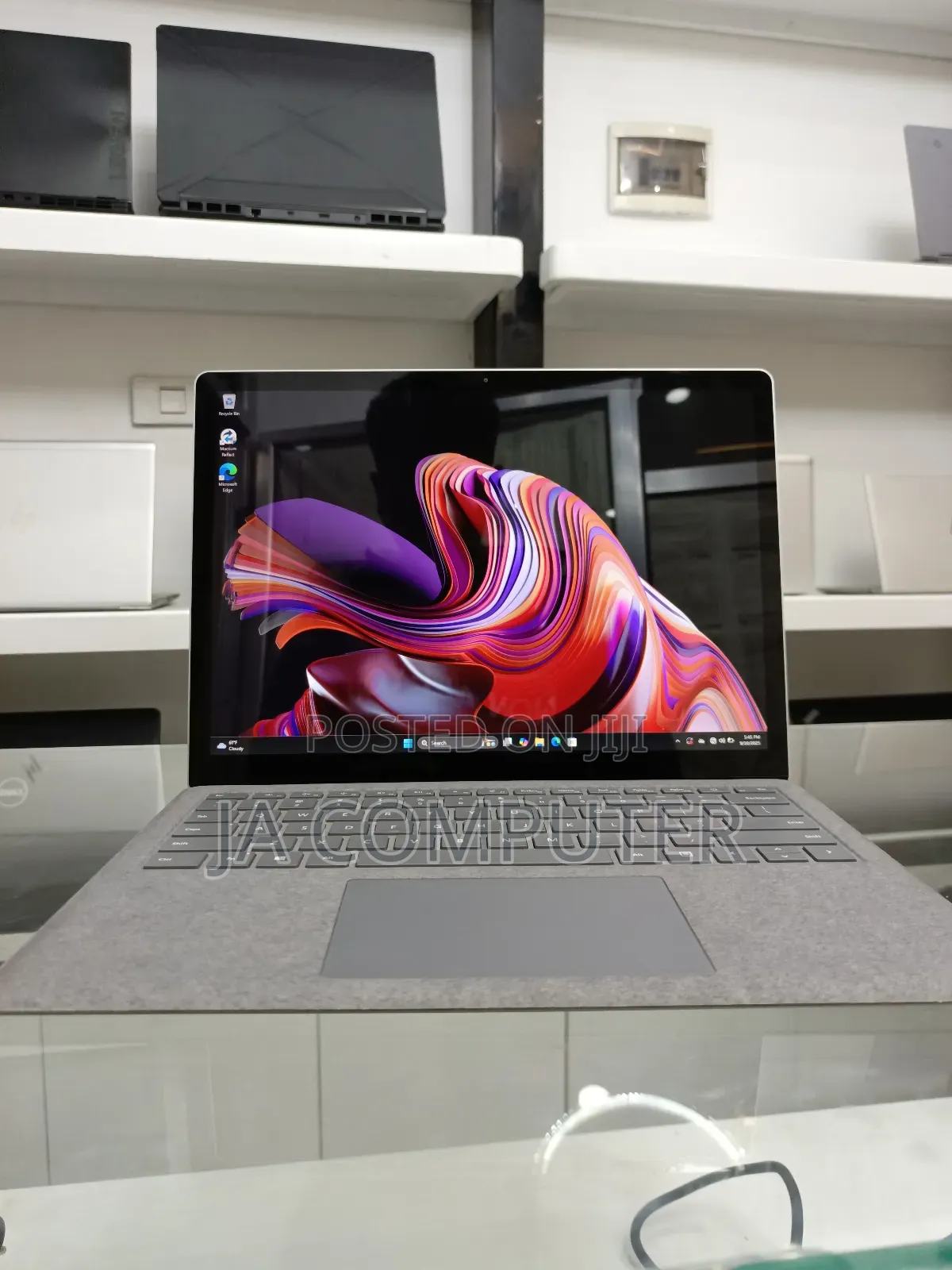 New Laptop Microsoft Surface Laptop 4 16GB Intel Core I7 SSD 512GB