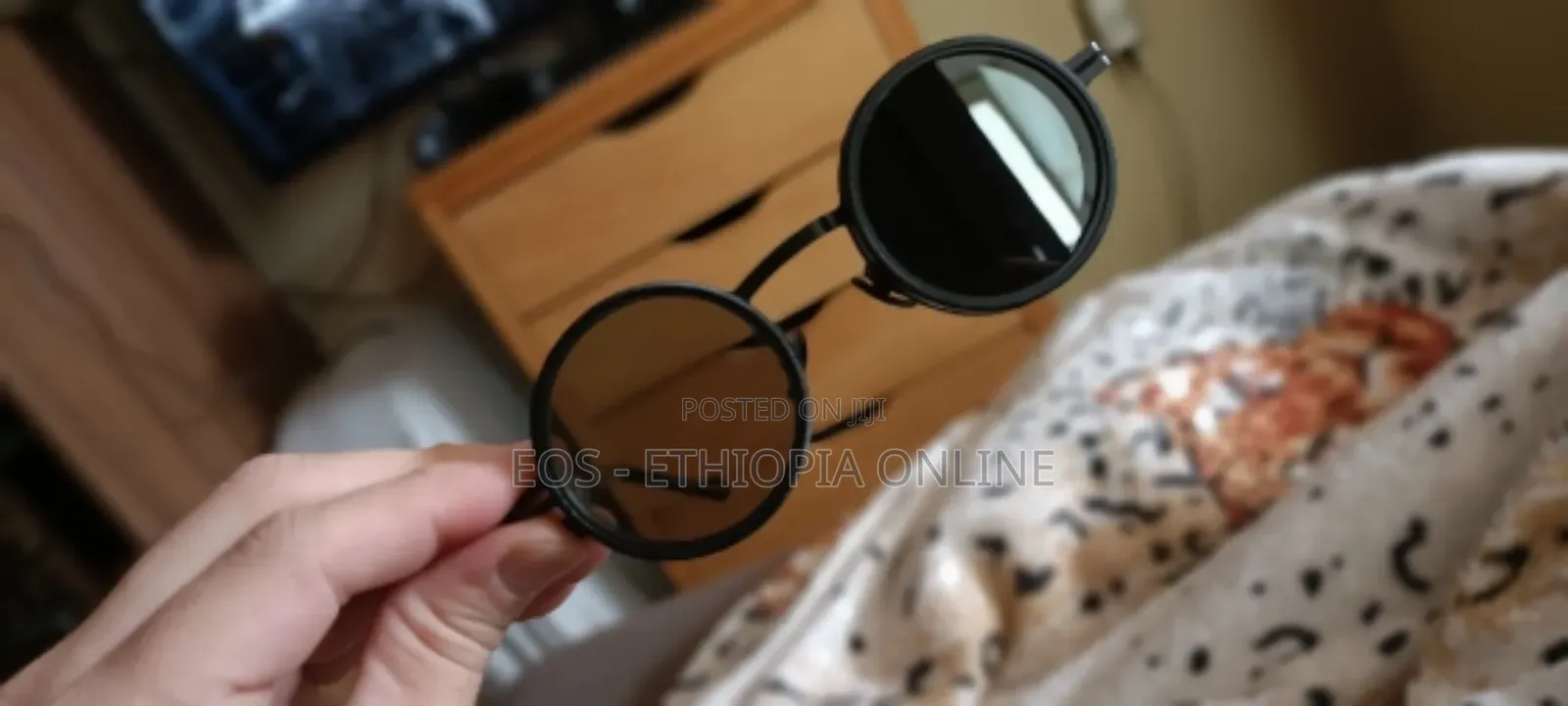 Adjustable Tint Rounded Sunglasses [Preorder]