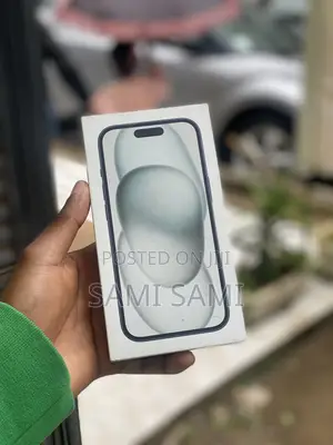 New Apple iPhone 15 128 GB Black