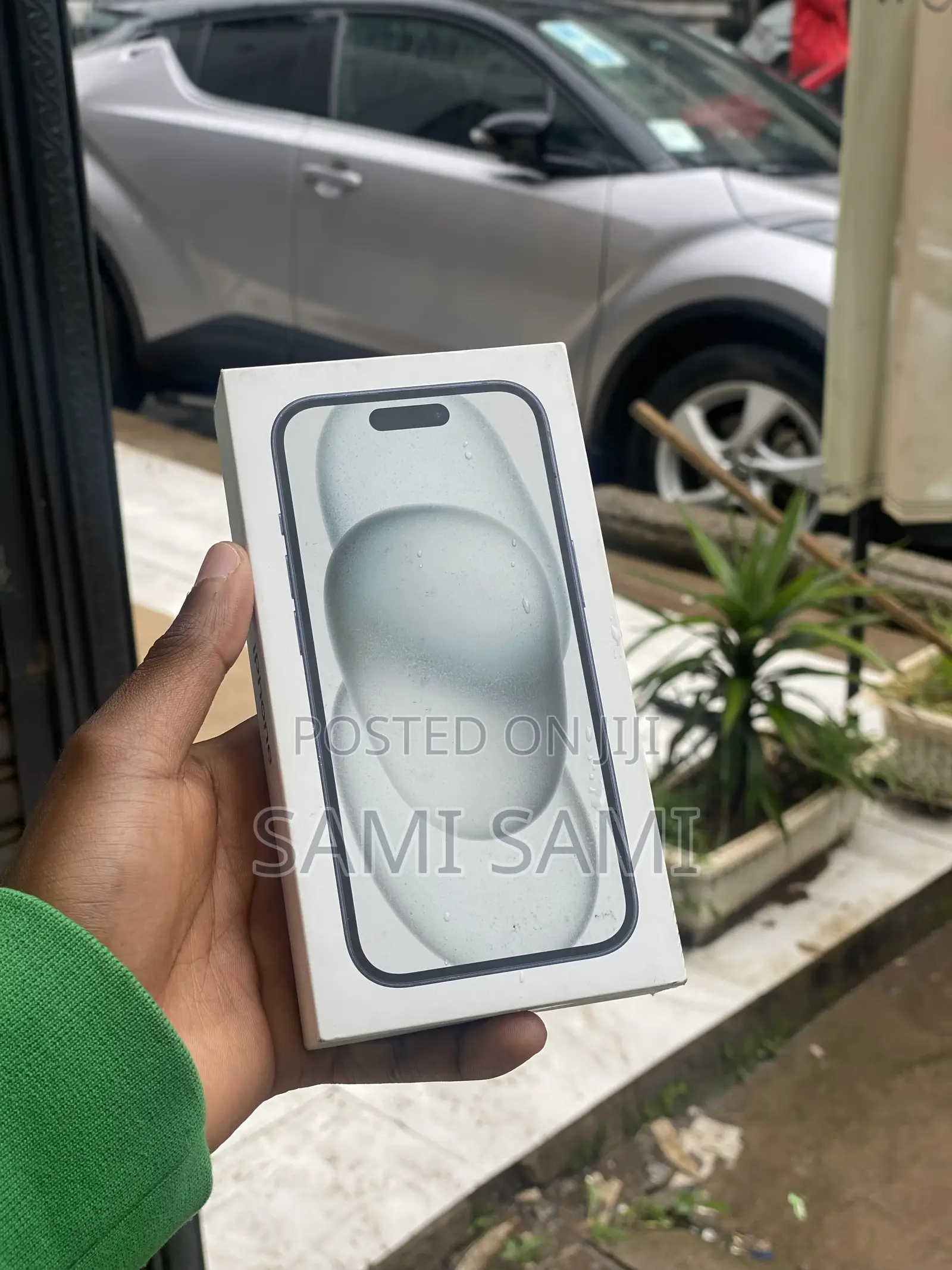 New Apple iPhone 15 128 GB Black