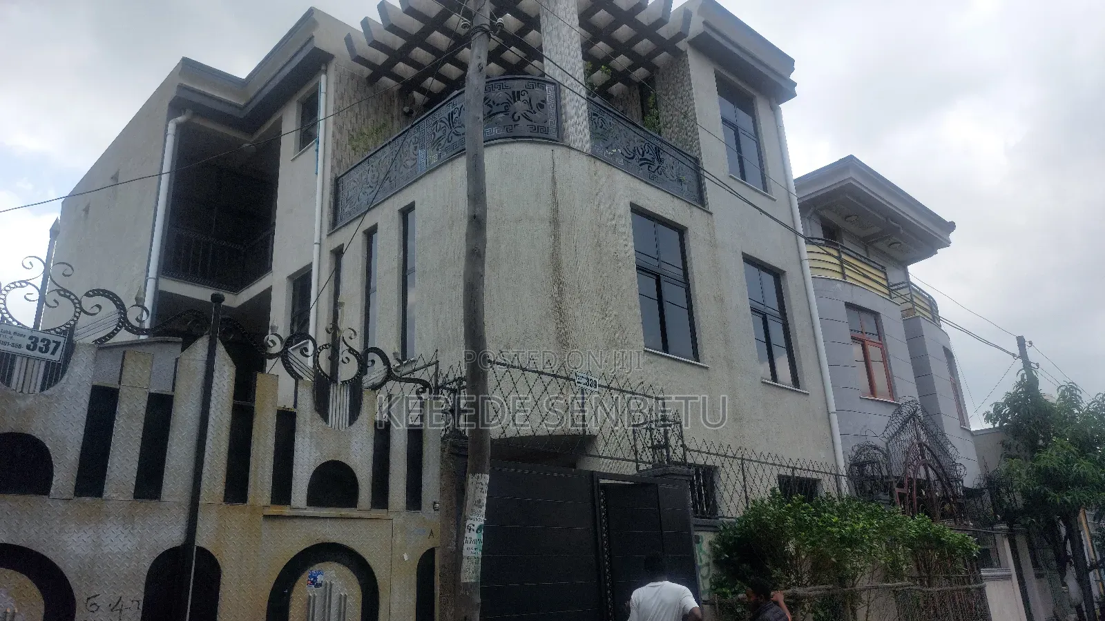 6bdrm House in Oromia, East Shewa for sale
