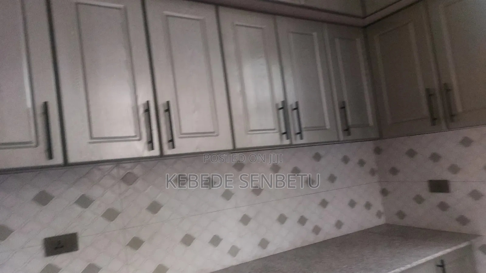 6bdrm House in Oromia, East Shewa for sale