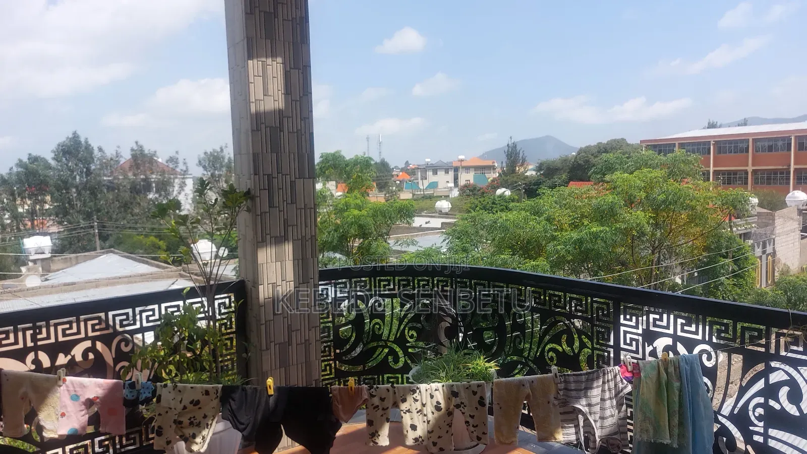 6bdrm House in Oromia, East Shewa for sale